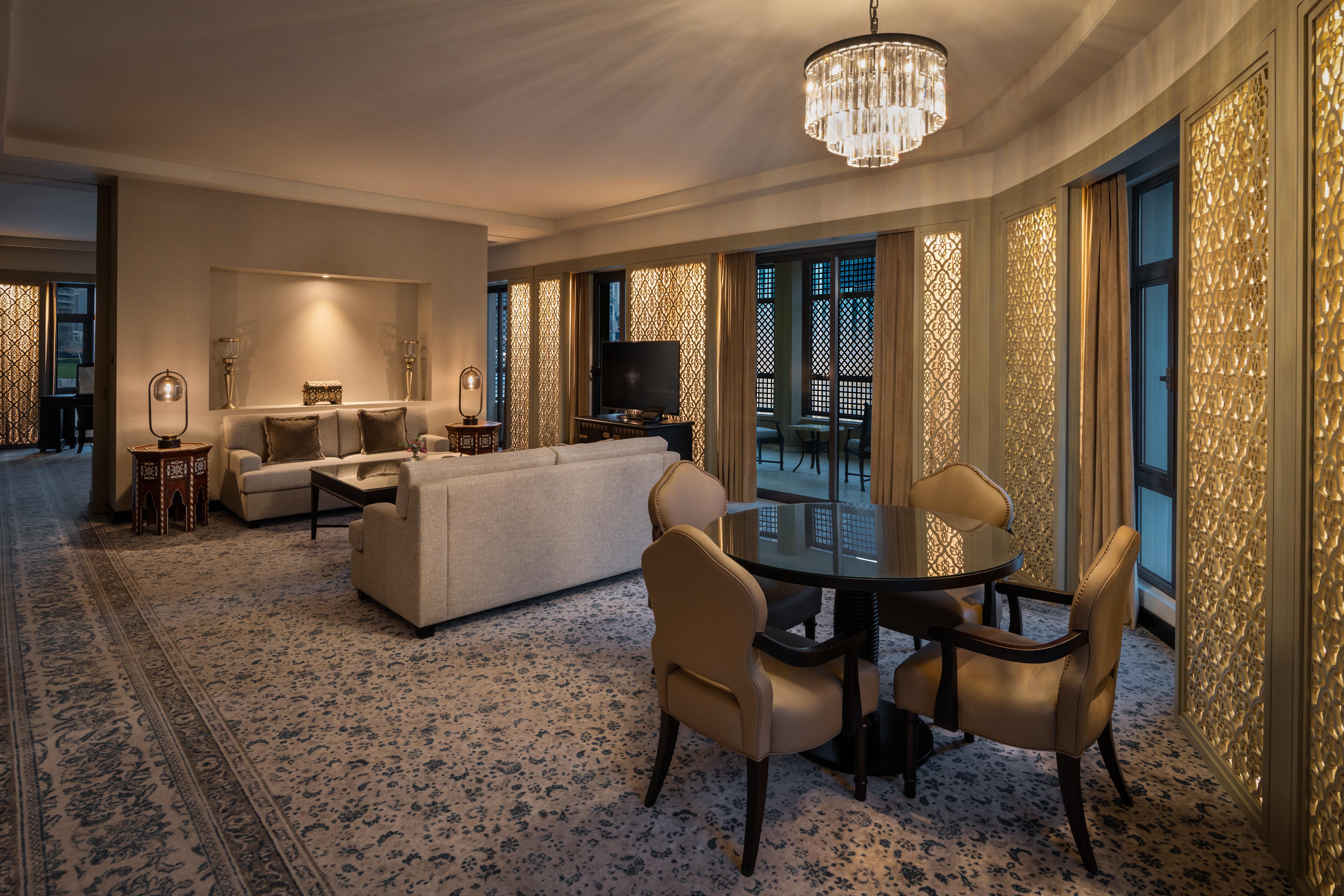 Palace Downtown Ντουμπάι Εξωτερικό φωτογραφία A suite at the hotel